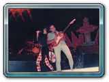 Santa en las Fiestas de Getafe 1986 , Primer concierto en Madrid de Leonor Marchesi , recien incorporada a la banda. 4